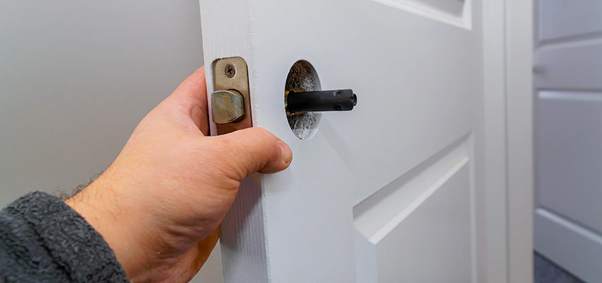 Nighttime Locksmith For Lock Repair in Palm Harbor, FL